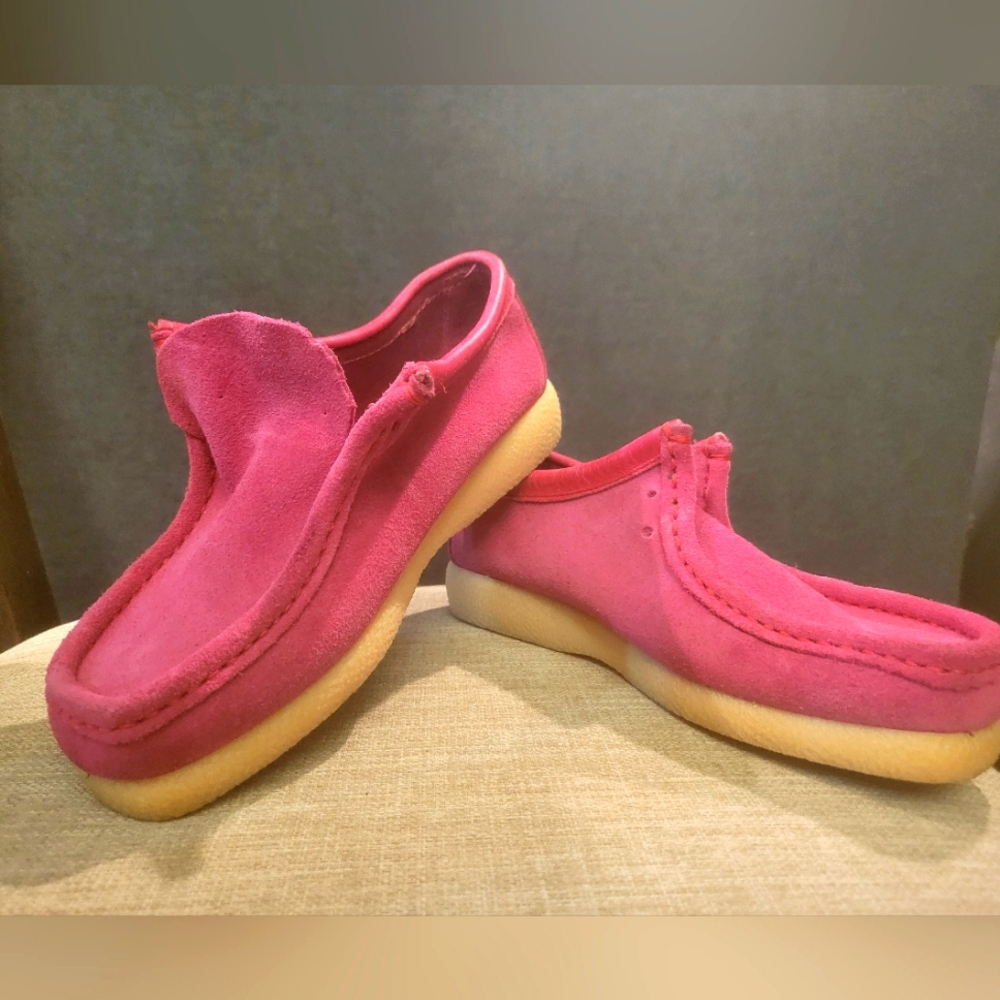 Docklands Size 7.5 or 38 european